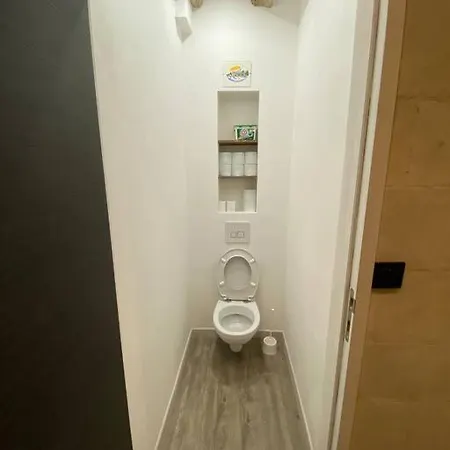 Charmant Appartement En Plein Coeur D'Angers Exterior photo
